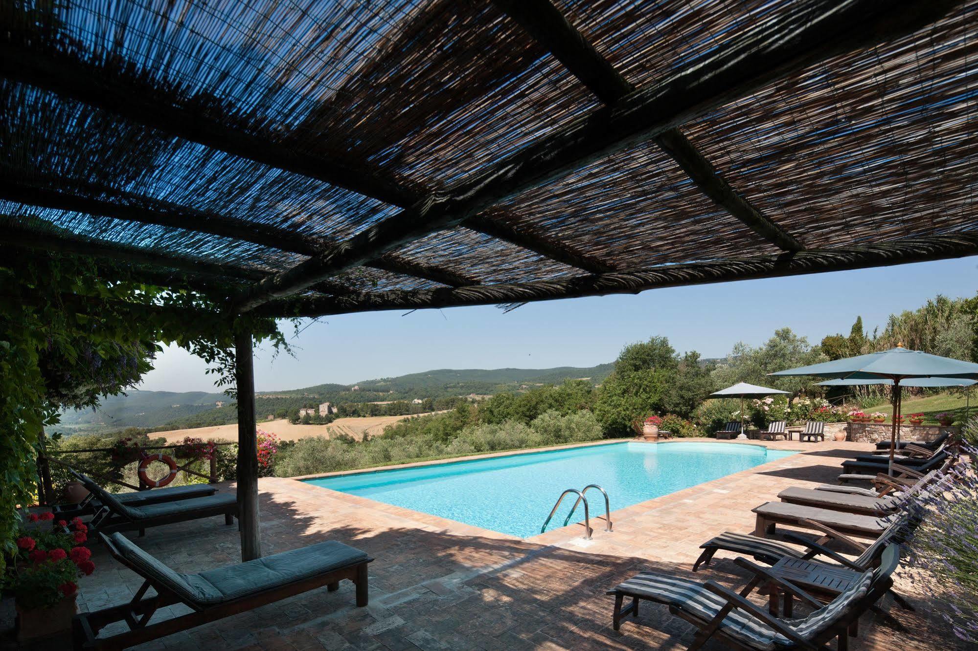 Tenuta Di Canonica Тоди Экстерьер фото